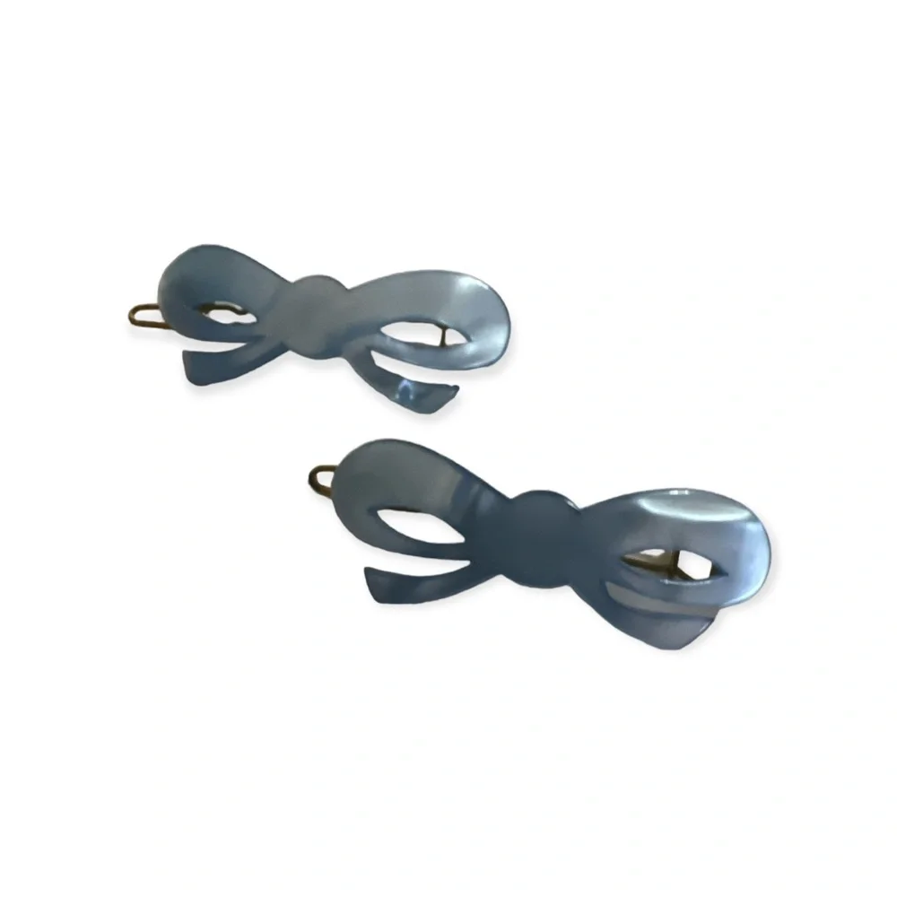 Vintage French Bow Barrettes in Pearlescant Baby Blue, Pair, Deadstock‎